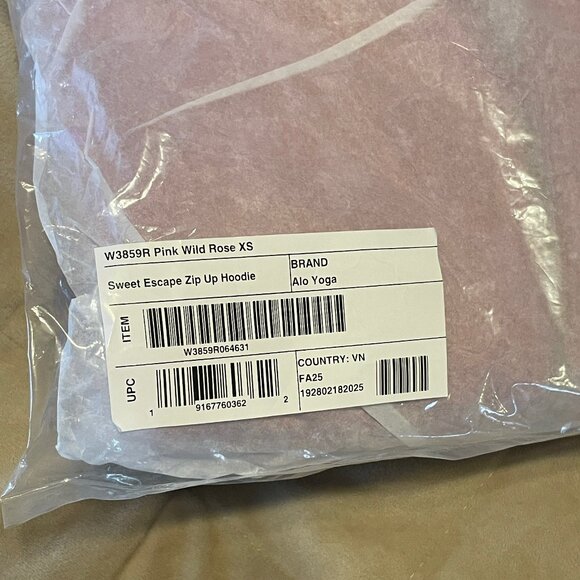 Alo- Sweet Escape Zip Up Hoodie NEW w/tags - Picture 5 of 6